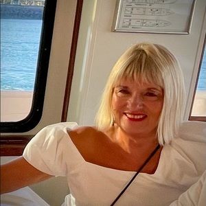 Meet your Posher, Anne